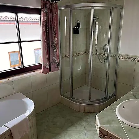 Tieflehner Hof Pitztalhaus 3* Enzenstall