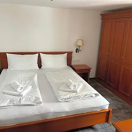 Tieflehner Hof Pitztalhaus Отель Enzenstall