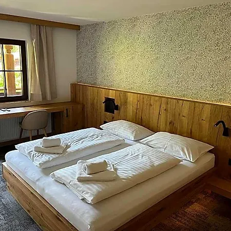 Tieflehner Hof Pitztalhaus Enzenstall