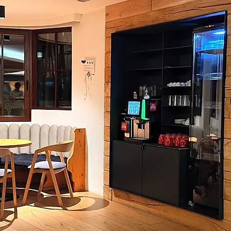 Tieflehner Hof Pitztalhaus Отель