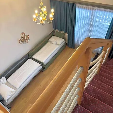 Отель Tieflehner Hof Pitztalhaus 3*