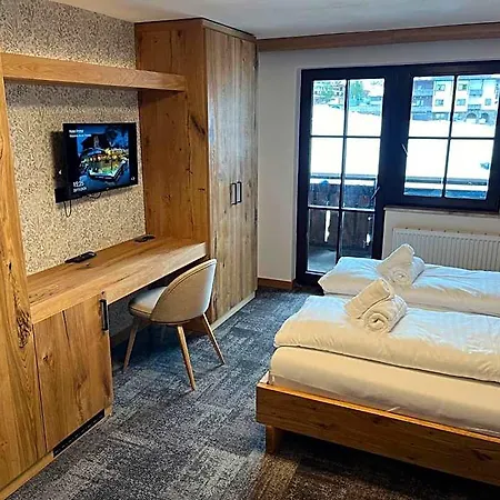 Tieflehner Hof Pitztalhaus 3*