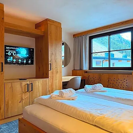 Tieflehner Hof Pitztalhaus 3*